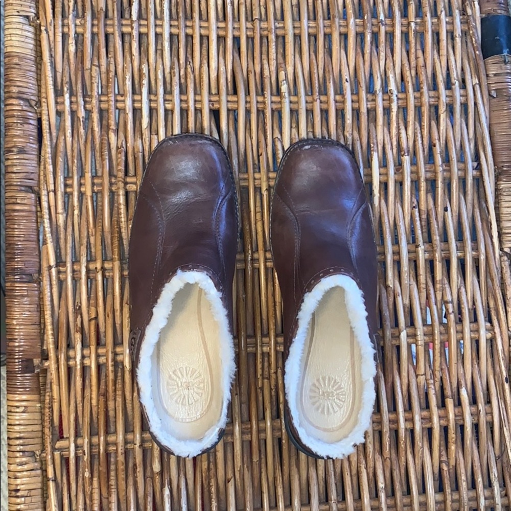 Ugg slippers
